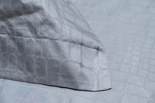 Комплект постельного белья "Серпенте" серый евро с наволочками 50х70см
